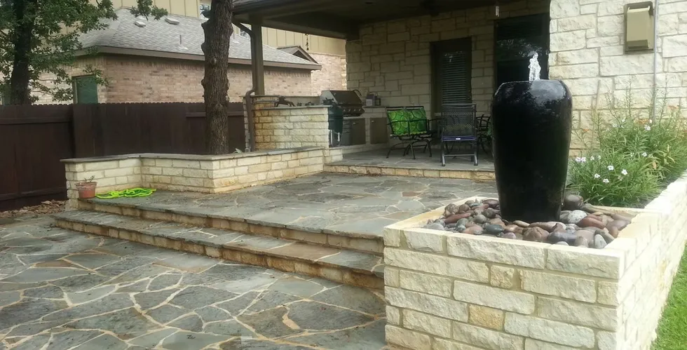 Patios,<br />Masonry, Decking & Fencing